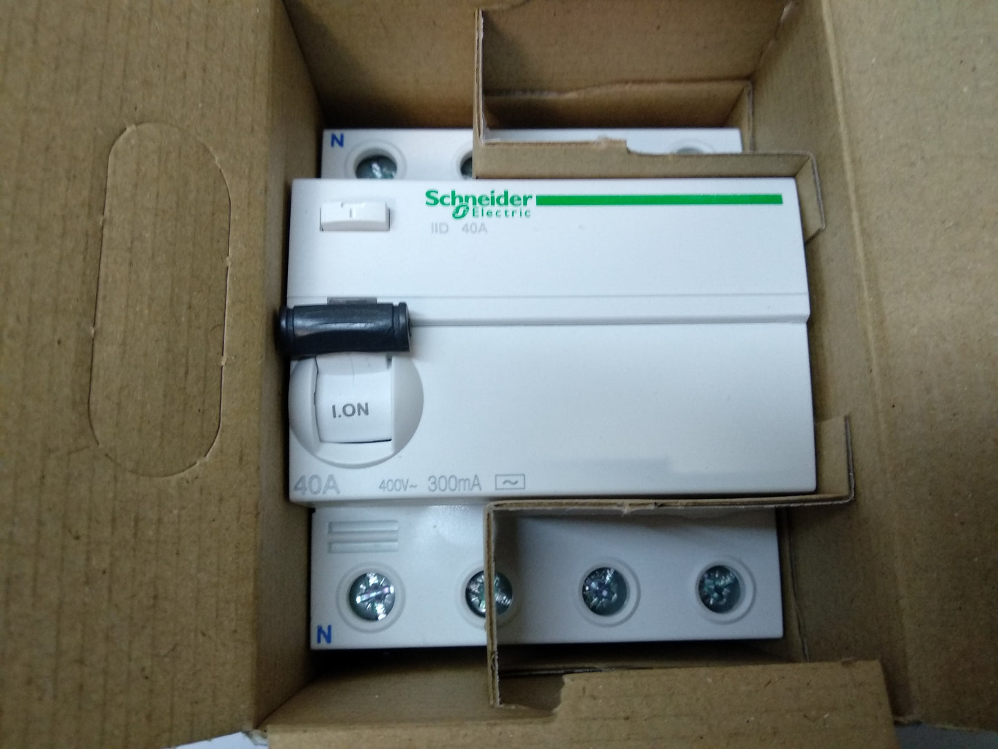 DIFERENCIAL 40A/300MA/0.3A/4P A9R84440 SCHNEIDER