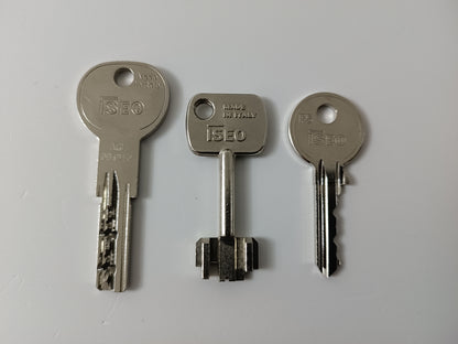 1255 JUEGO 3 LLAVES BUMPING BUMP-KEY ISEO