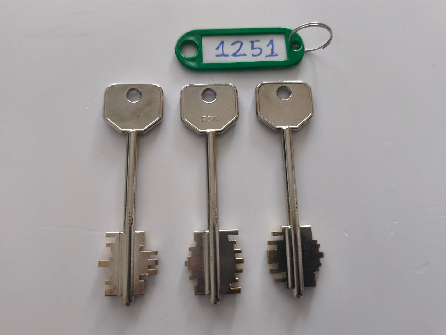 1251 JUEGO 3 LLAVES PUERTA BANCO ACORAZADAS