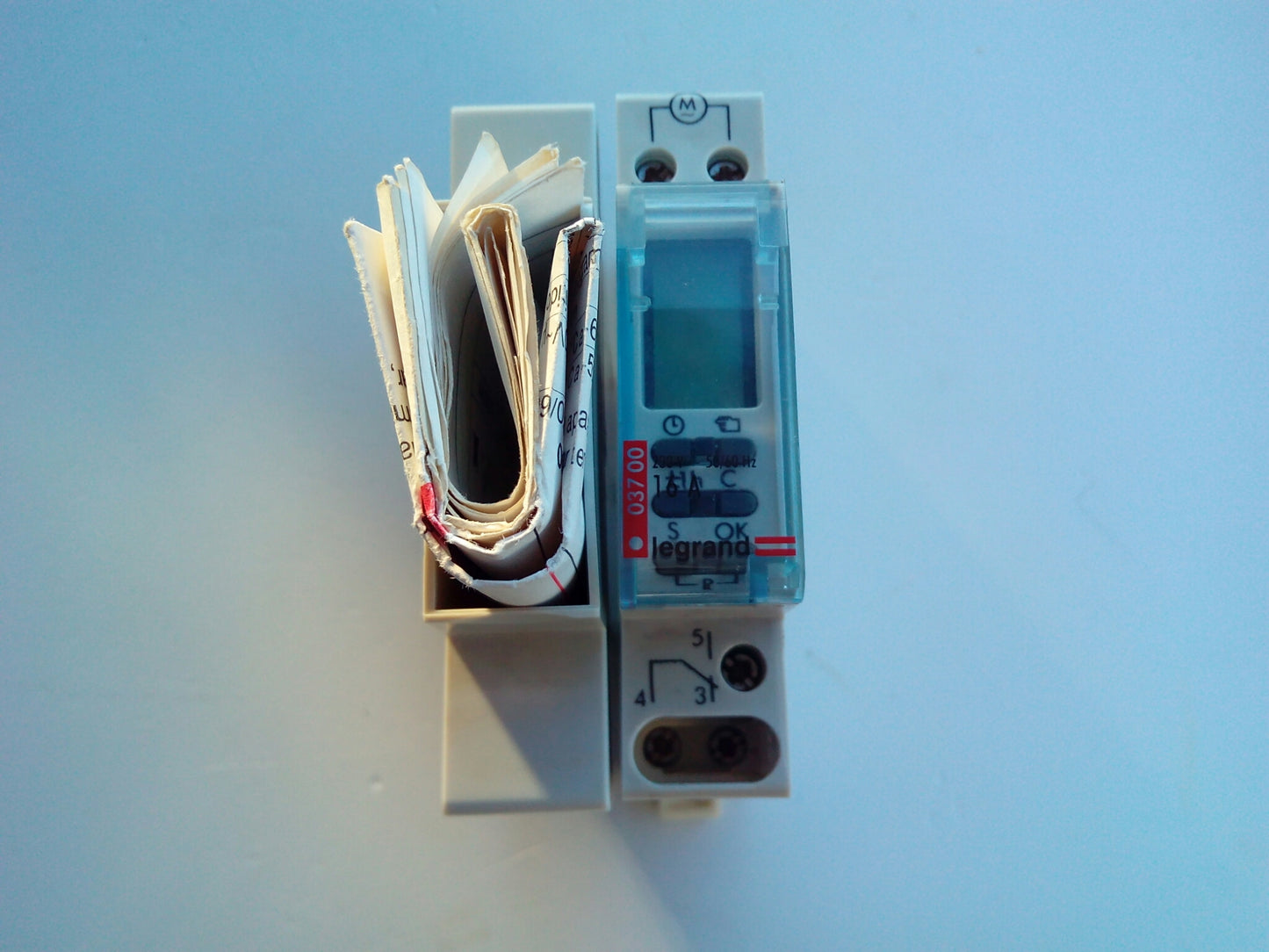 RELOJ 0567 PROGRAMADOR DIGITAL LEGRAND ref 037 00