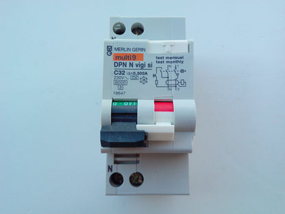 DPN N VIGI C32A/300MA SI SUPERINMUNIZADO 19647 MERLIN GERIN