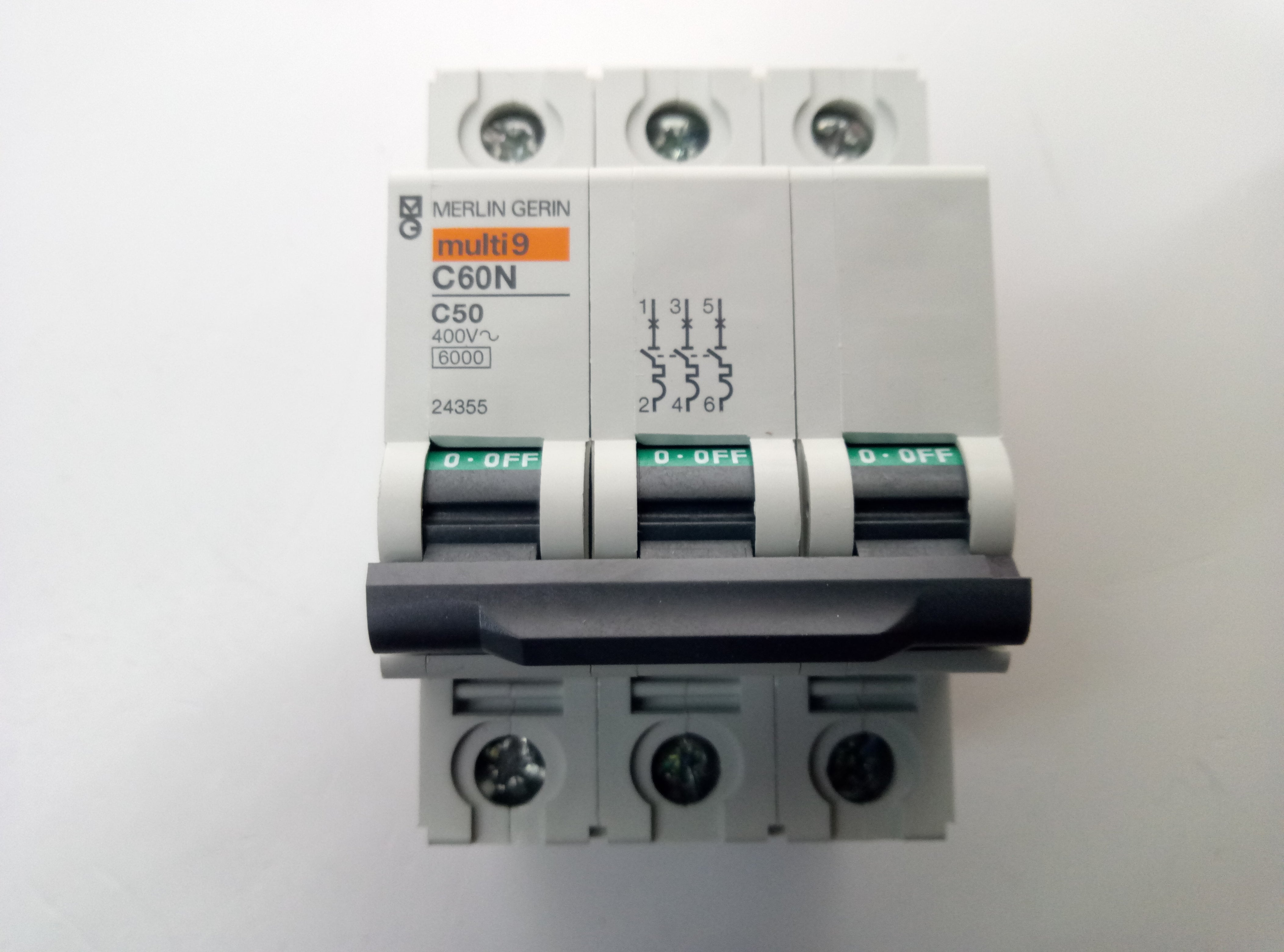 MAGNETOTERMICO C50A 3P 24355 MERLIN GERIN LEPUsell magnetotermico-c50a-3p-24355-merlin-gerin-lepusell